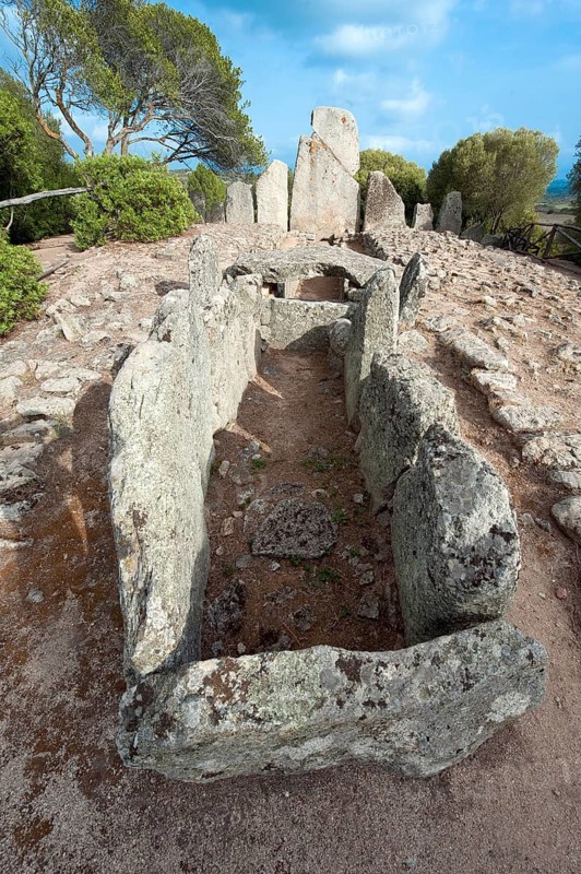 Tomb of the Giants