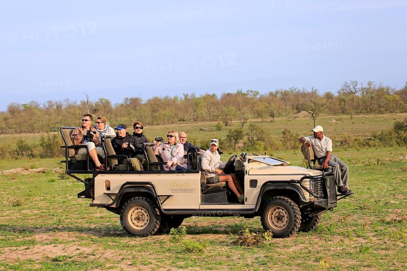Safari vehicle