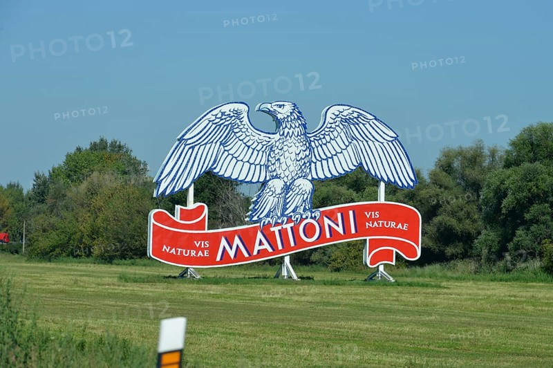 Advertising Mattoni Mineral Water