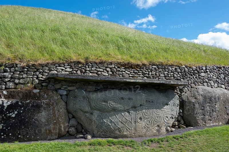 Decorated stone block