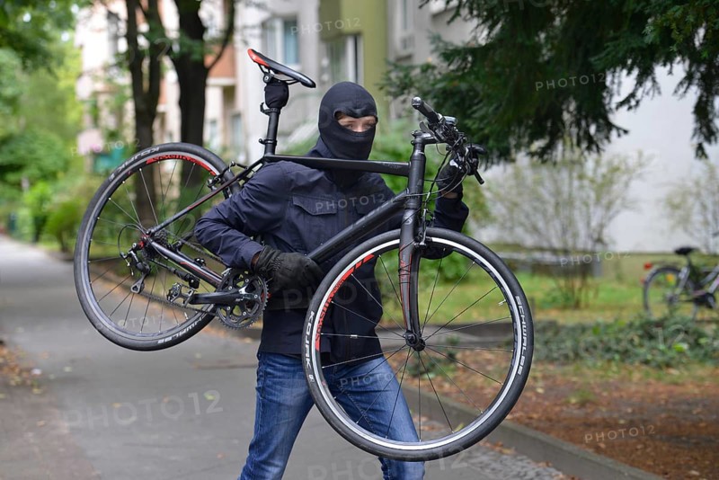 Bicycle thief