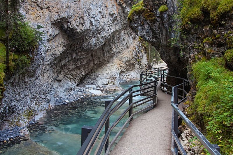 Hiking trail along the Bow River in Johnston Canyon