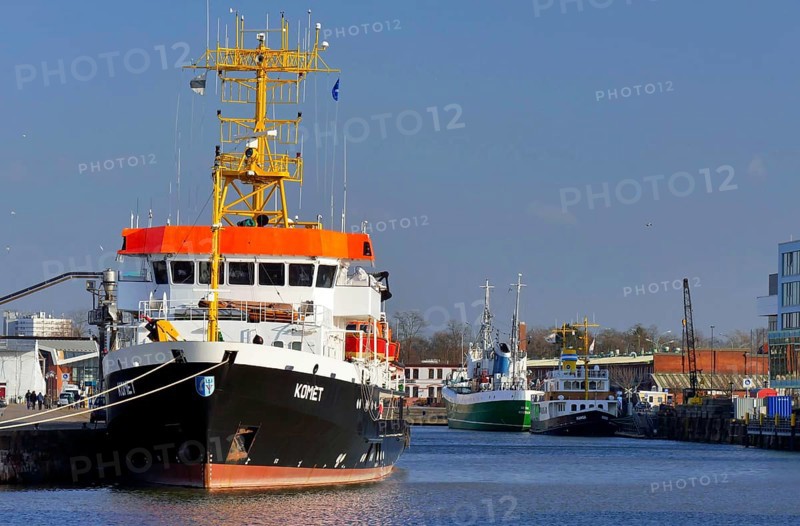 Survey vessel Komet in the fishing port of Bremerhaven