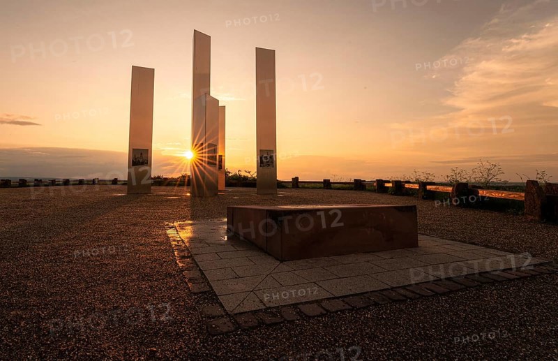 Historic stealing of the memorial in the evening light with sun star