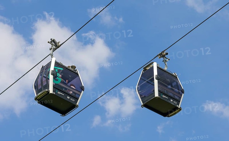 Cable car