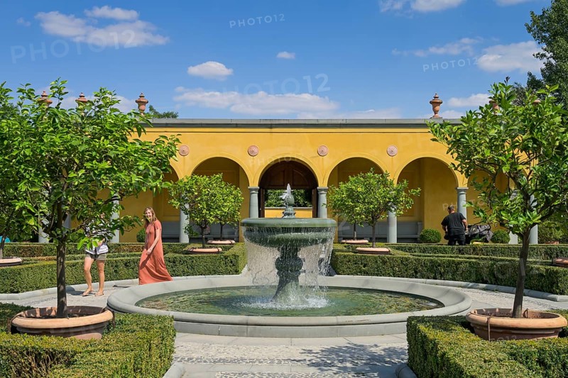 Italian Renaissance Garden