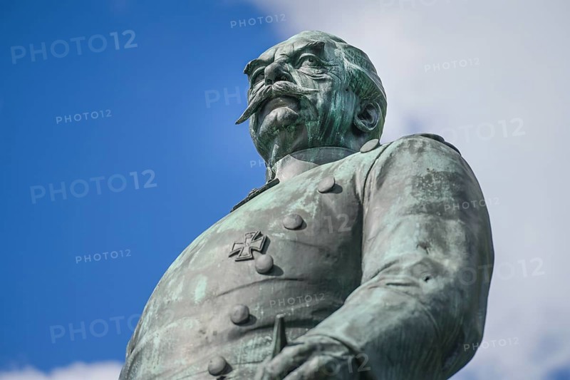 Monument Albrecht von Roon