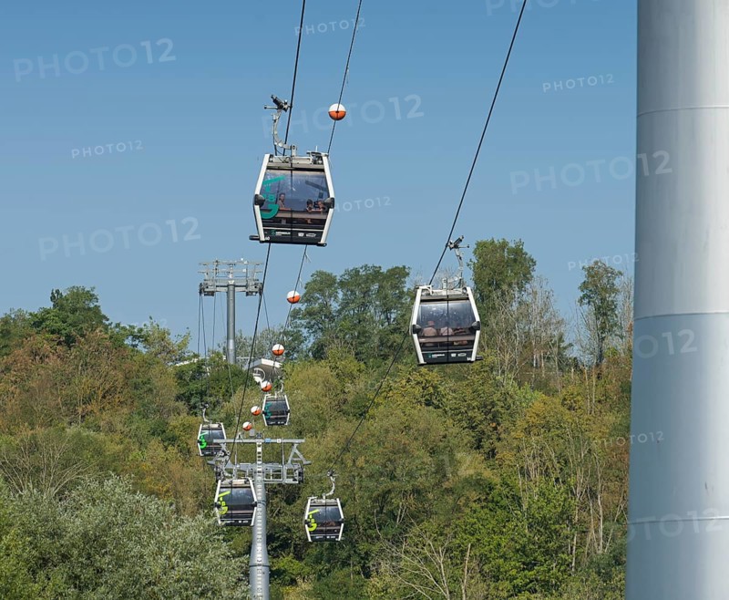 Cable car