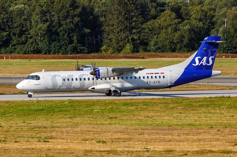 An ATR 72-600 aircraft of SAS Scandinavian Airlines with registration number ES-ATD at Hamburg Airport