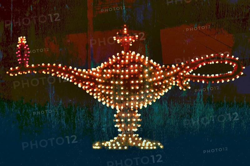 Lights form oil lamp