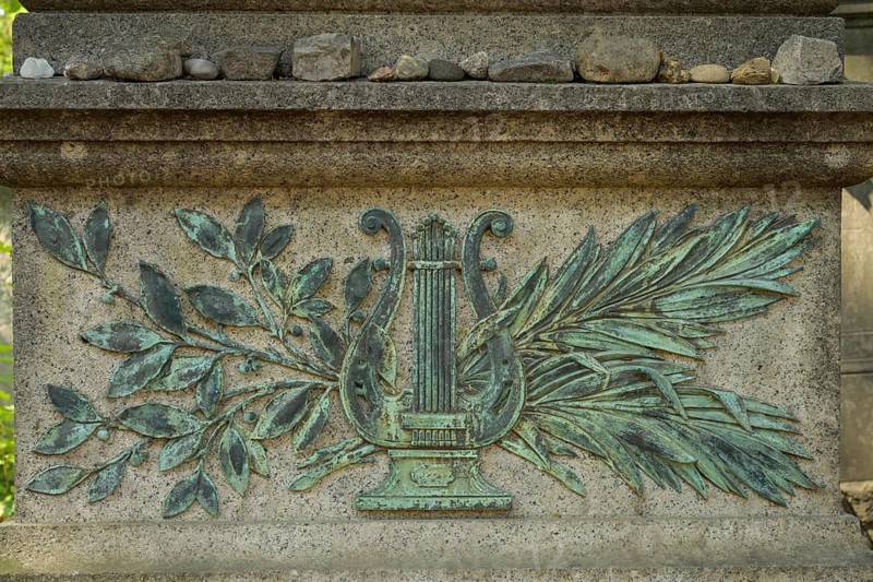 Lyre
