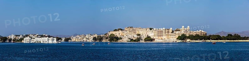 India luxury romantic travel tourism concept background