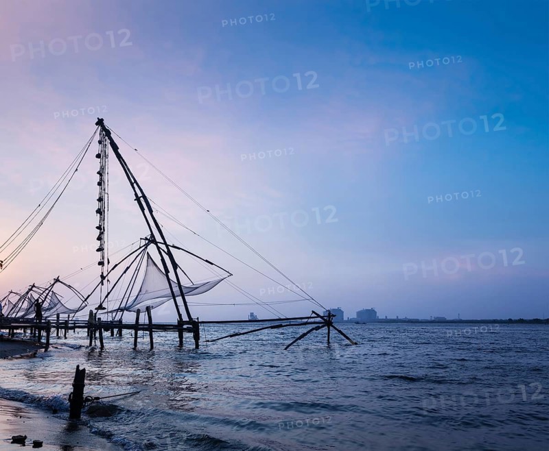 Kochi chinese fishnets on sunset. Fort Kochin
