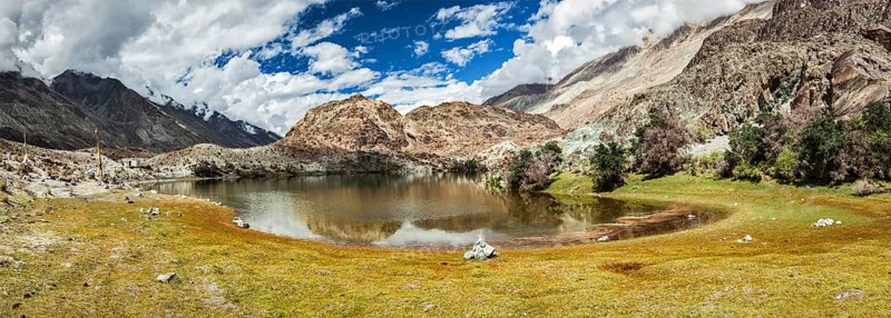 Panorama of Lohan Tso
