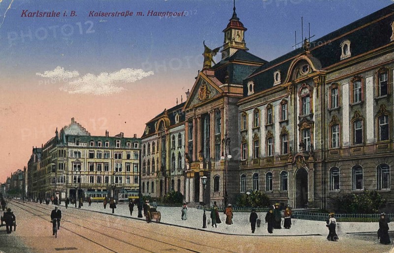 Kaiserstrasse and main post office in Karlsruhe