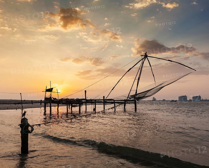 Kochi chinese fishnets on sunset. Fort Kochin