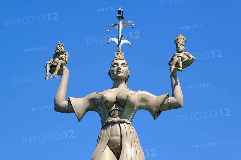 Statue Imperia at the harbour