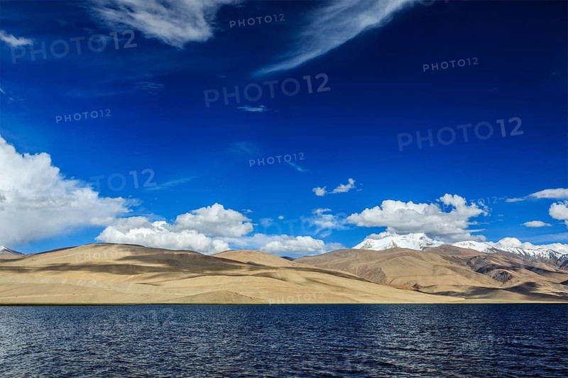 Himalayan mountain lake in Himalayas Tso Moriri