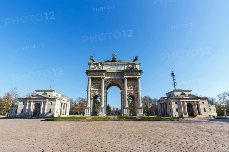 Arco Della Pace Milano Peace Arch Triumphal Gate Travel City in Milan
