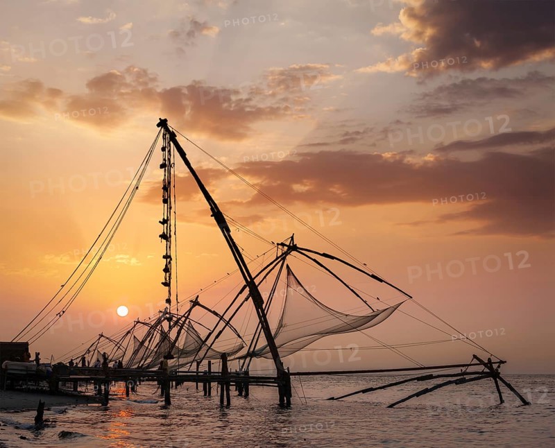 Kochi chinese fishnets on sunset. Fort Kochin