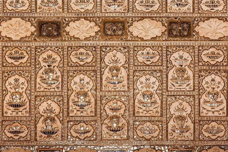 Hall of Mirrors wall in Amber fort palace. Rajasthan