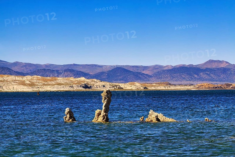 Alkaline and saline lake