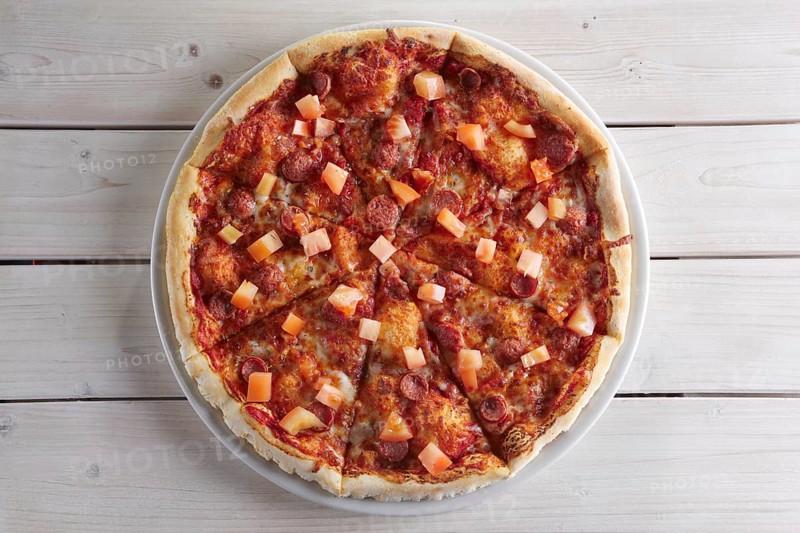Pizza with sausage