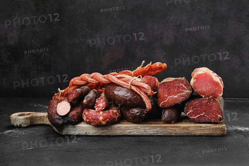 Assortment of pork sand beef ausages