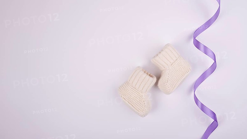 Purple ribbon socks copy space 1
