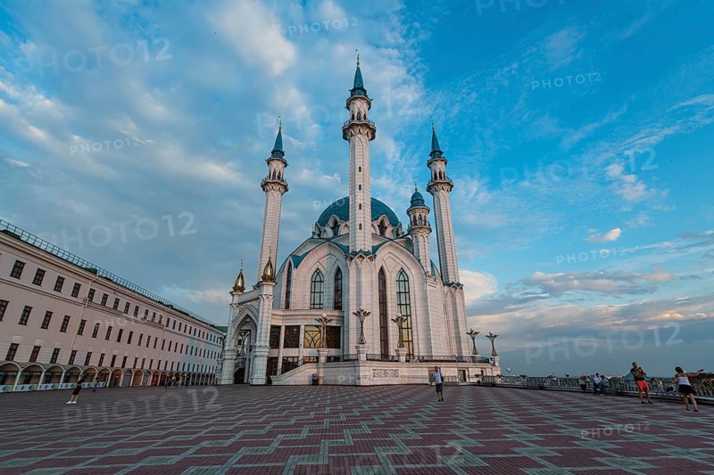 Sunset over the Kul Sharif Mosque