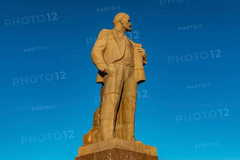 Lenin statue on Lenin square