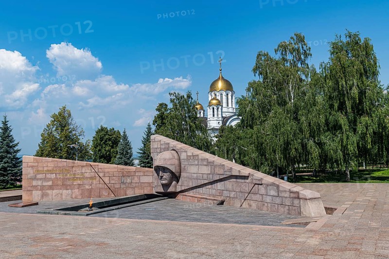 World war II monument next to Monument of Glory
