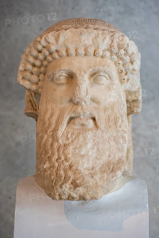 Ancient bust