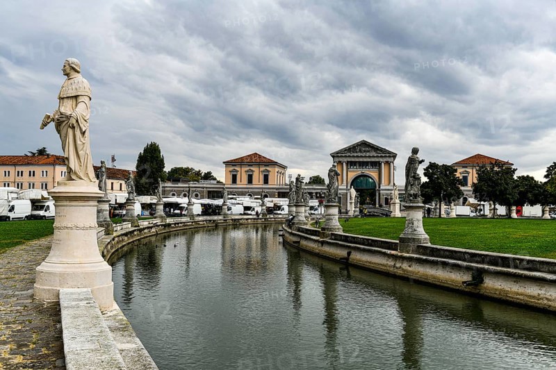 Prato della Valle square