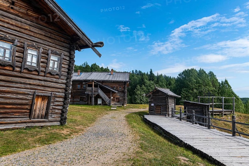 Traditional wooden houses. Malye Korely