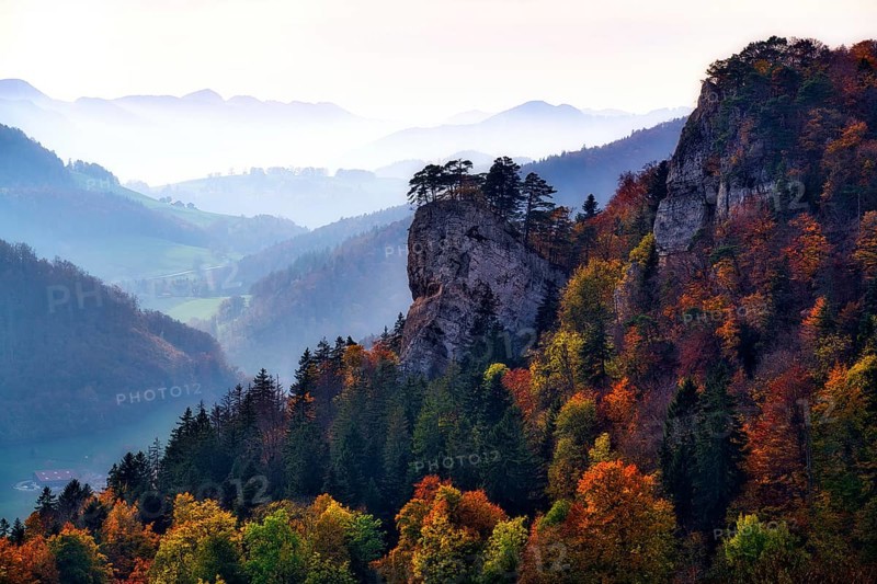 Striking rock Ankenballen juts out of the autumn forest