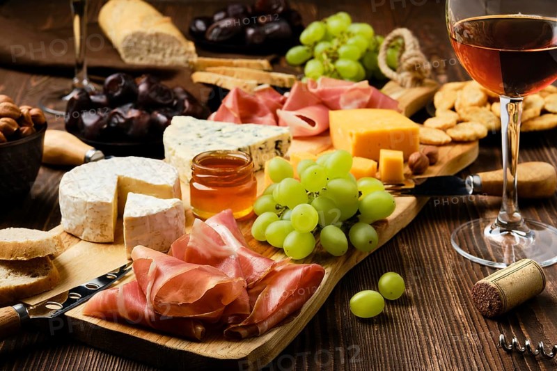 Cheese plate with prosciutto