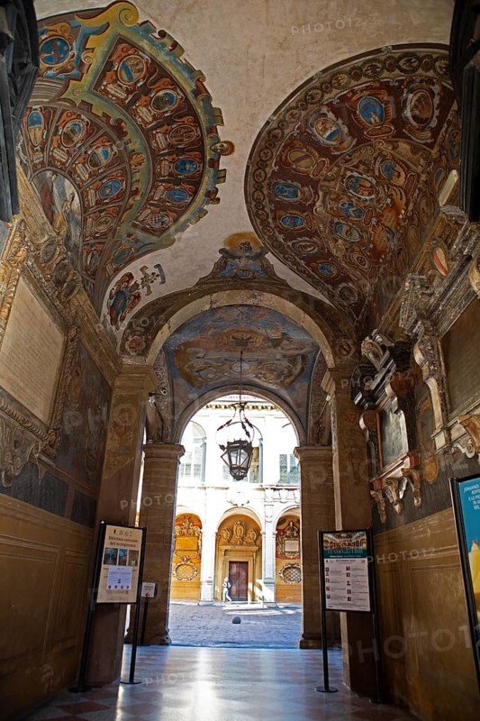 Entrance to the Biblioteca Comunale dellArchiginnasio