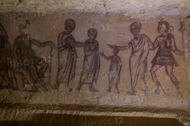 Beautiful wall paintings in the Necropolis of Tarchuna
