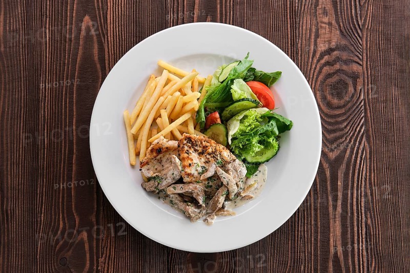 Grilled chicken fillet with oyster mushrooms