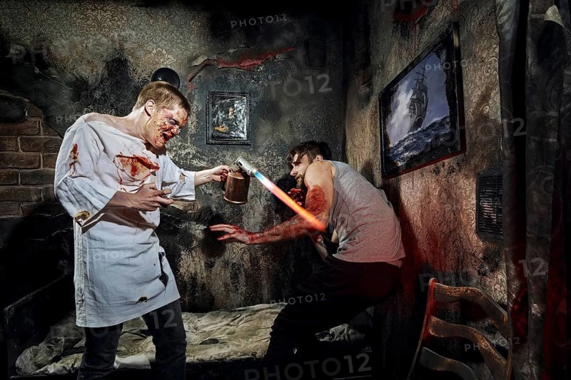 Psycho killer tortures with gas burner miserable bleeding victim