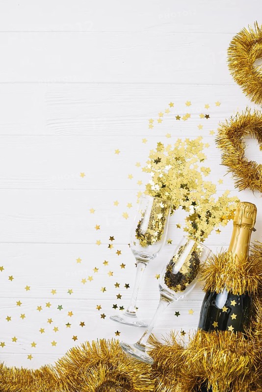 Champagne bottle with tinsel table
