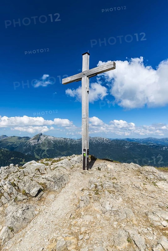 Summit cross