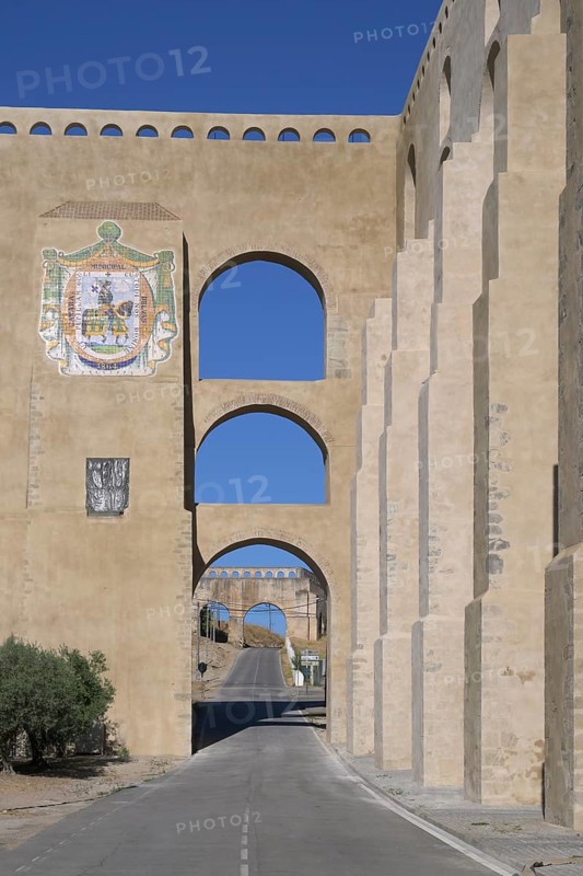16th century Amoreira aqueduct