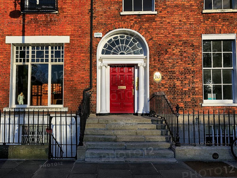 Red door