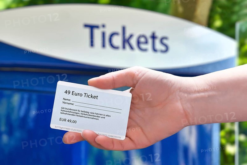 Planned 49 Euro ticket for public transportation in Germany