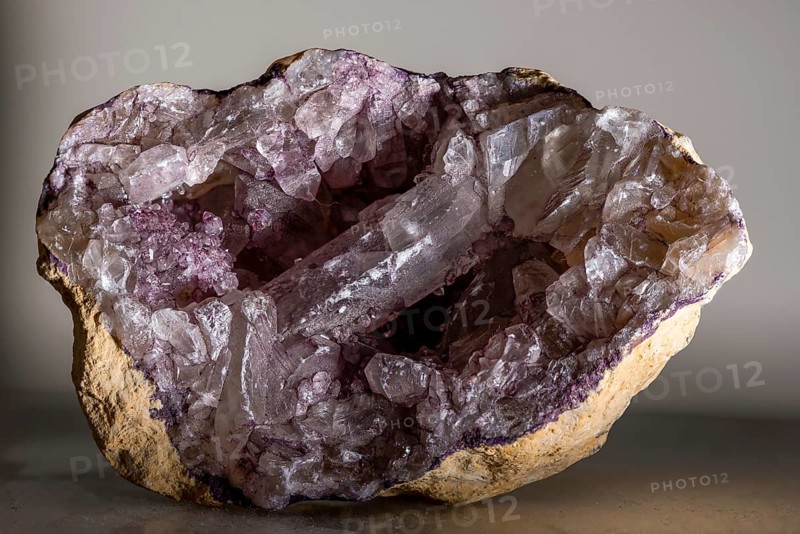 Fake amethyst druse