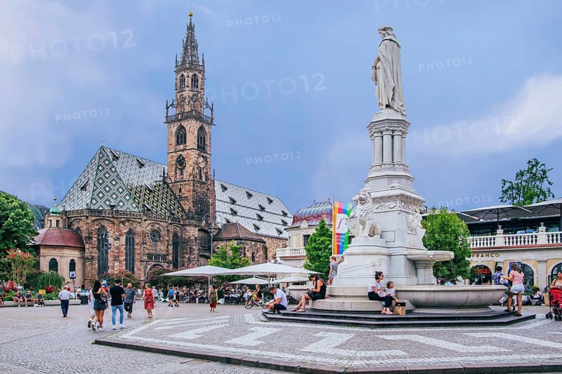 Monument to Walther von der Vogelweide on Walther Square with Cathedral