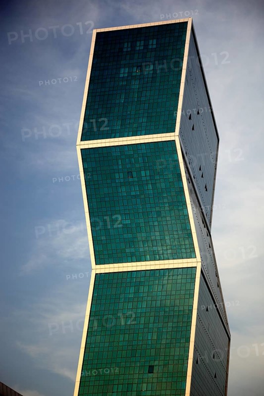 Qatar Pearl and Porto Arabia