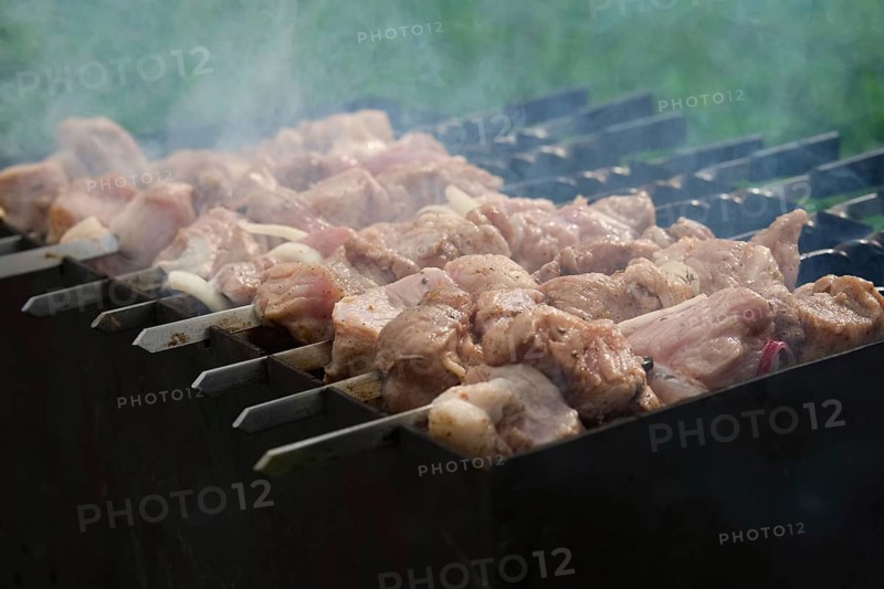 Process of cooking shashlik from pickled meat outdoor